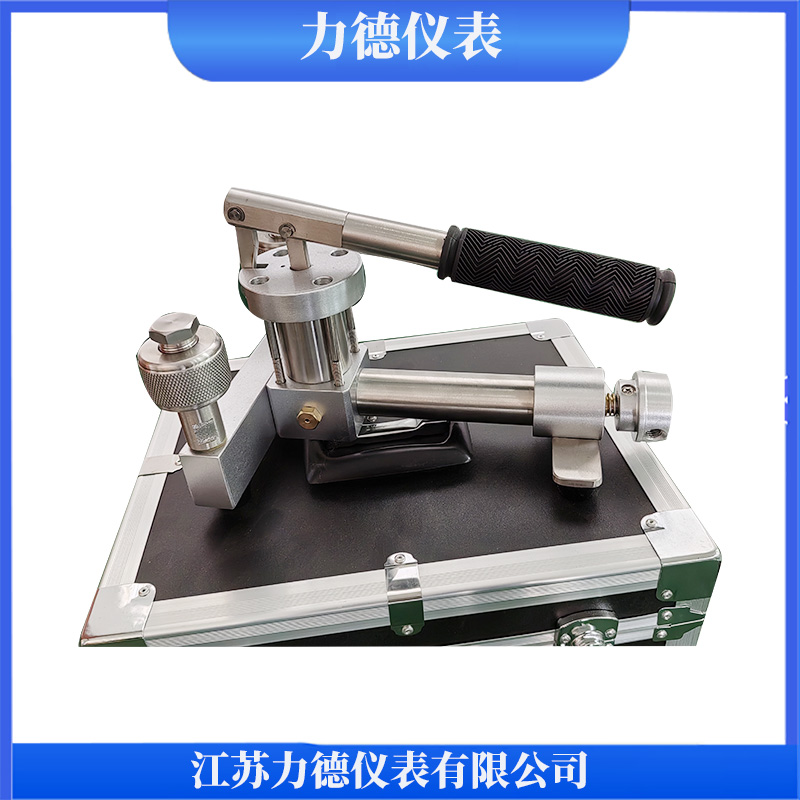 LD-YFQ3-06便携式气压泵