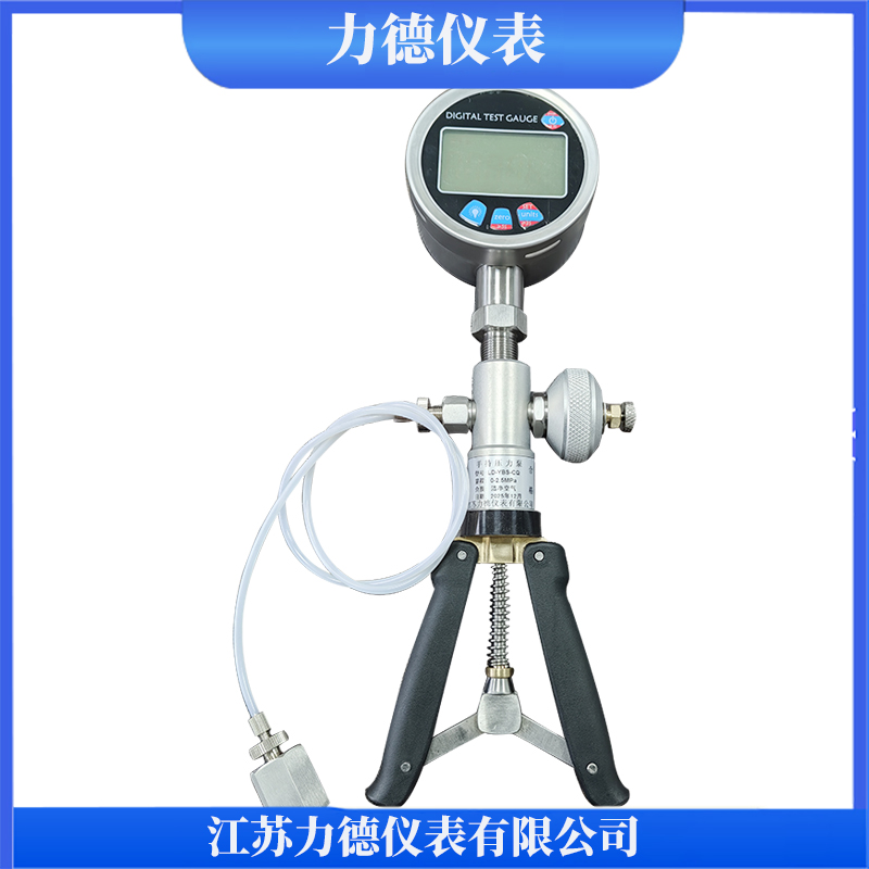 行业应用中手持压力泵操作细节